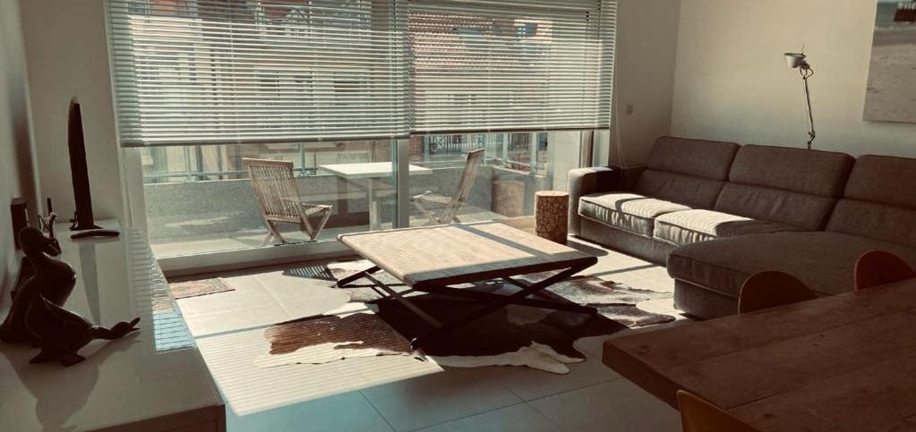 Dolce Vita - Zonnig Familie Appartement Met Garagebox Nieuwpoort Eksteriør billede